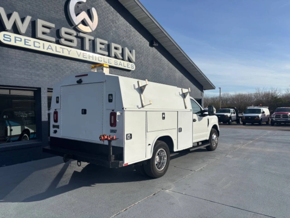 2019 Ford Super Duty 4th Gen - Image 9 of 12