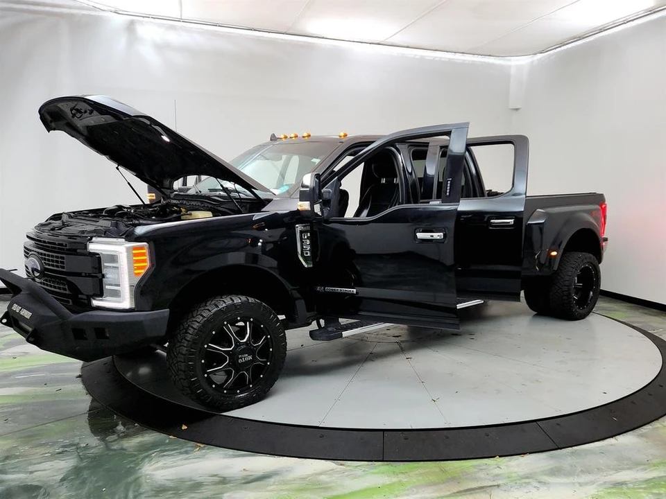 2019 Ford Super Duty 4th Gen - Image 11 of 12