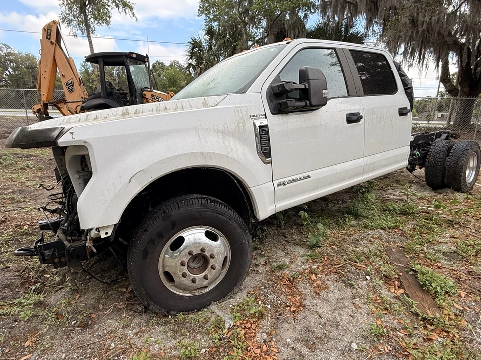 2019 Ford Super Duty 4th Gen - Image 2 of 17