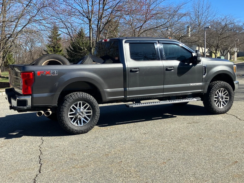2019 Ford Super Duty 4th Gen - Image 20 of 25