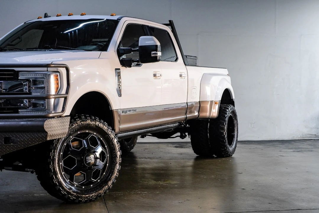 2019 Ford Super Duty 4th Gen - Image 10 of 12