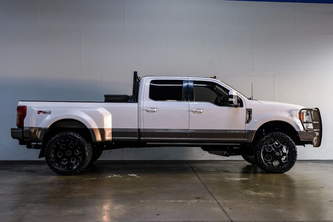 2019 Ford Super Duty 3rd Gen - Image 11 of 12