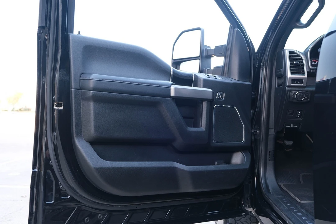 2019 Ford Super Duty 4th Gen - Image 15 of 21