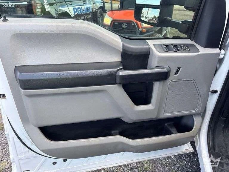 2019 Ford Super Duty 4th Gen - Image 5 of 9
