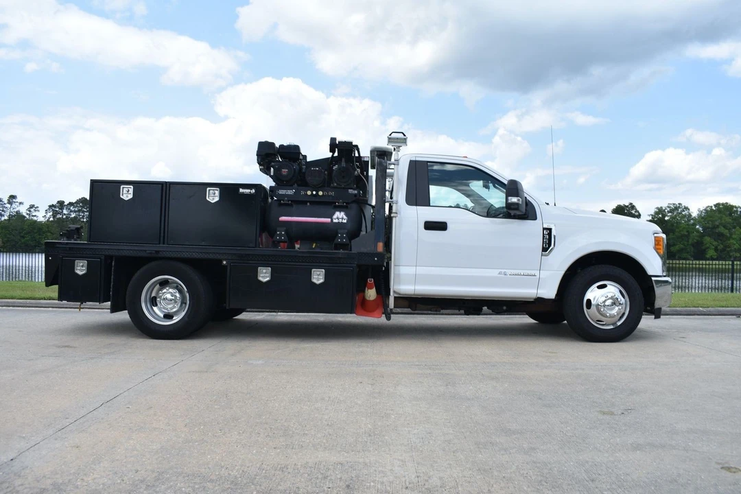 2019 Ford Super Duty 4th Gen - Image 3 of 31