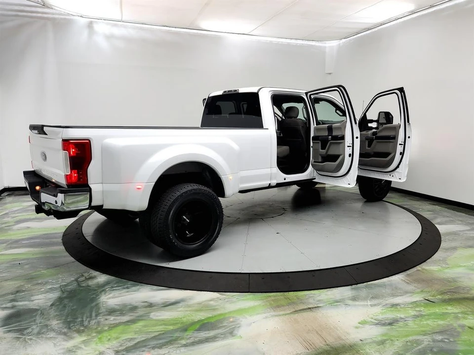 2019 Ford Super Duty 4th Gen - Image 9 of 21