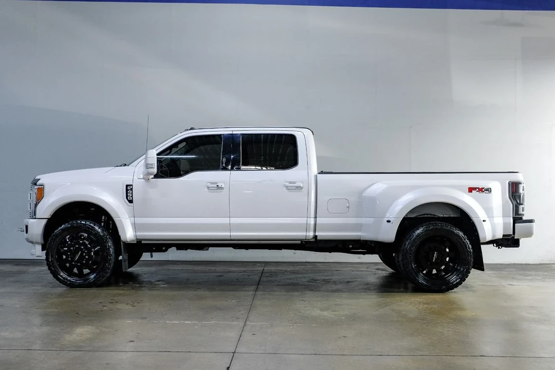 2019 Ford Super Duty 4th Gen - Image 17 of 21