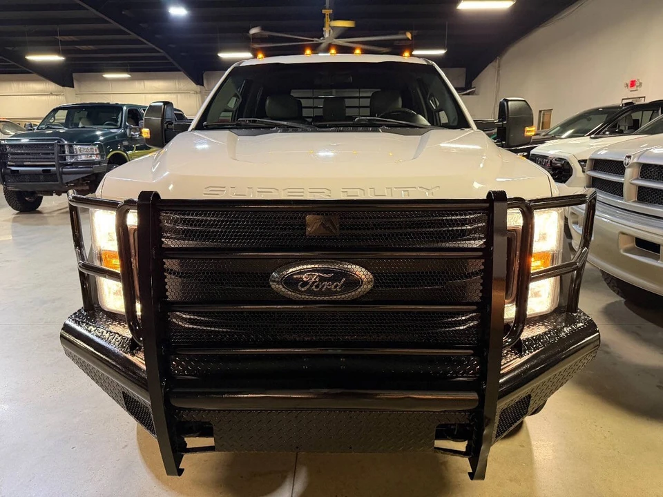 2019 Ford Super Duty 5th Gen - Image 11 of 12