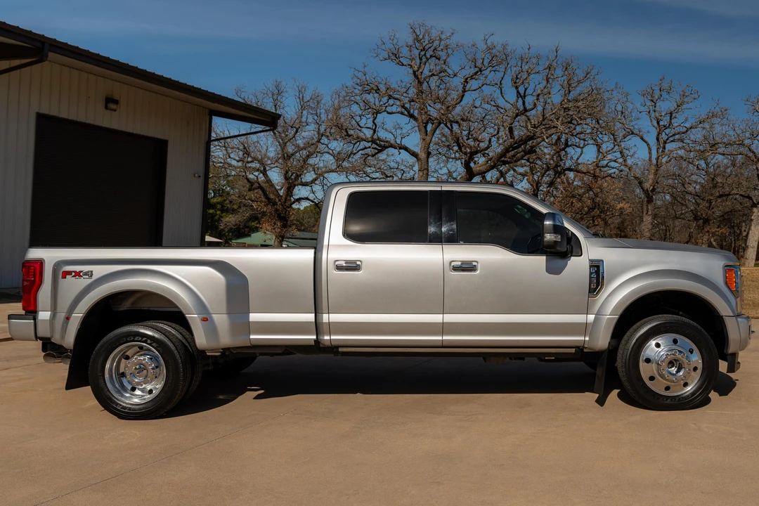2019 Ford Super Duty 4th Gen - Image 3 of 31