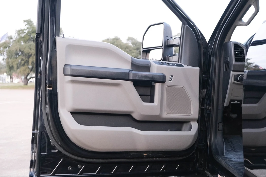 2019 Ford Super Duty 4th Gen - Image 14 of 21