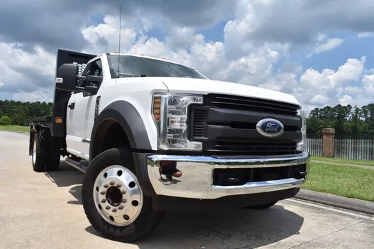 2019 Ford F-550 Super Duty Regular Cab XL