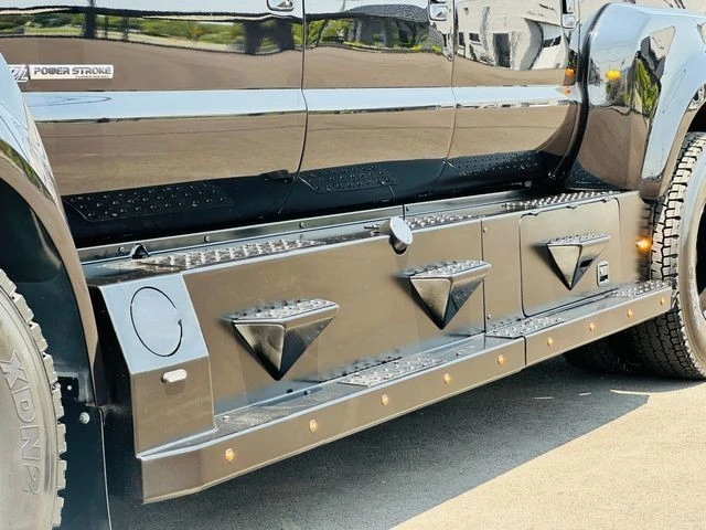 2019 Ford Super Duty 5th Gen - Image 6 of 21