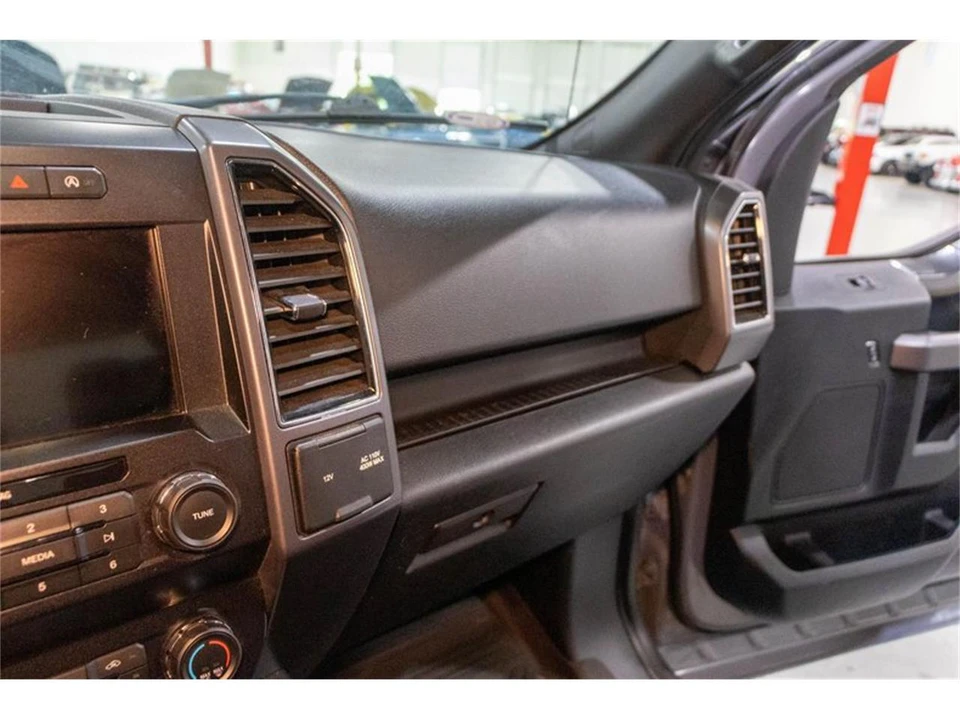 2019 Ford F-150 13th Gen - Image 14 of 31