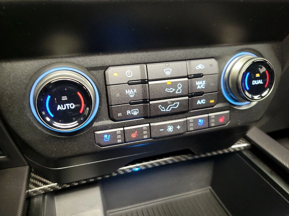2019 Ford F-150 Raptor 13th Gen - Image 18 of 28