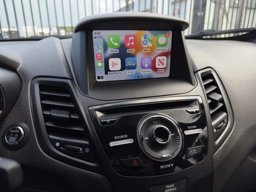 2019 Ford Fiesta - Image 15 of 22