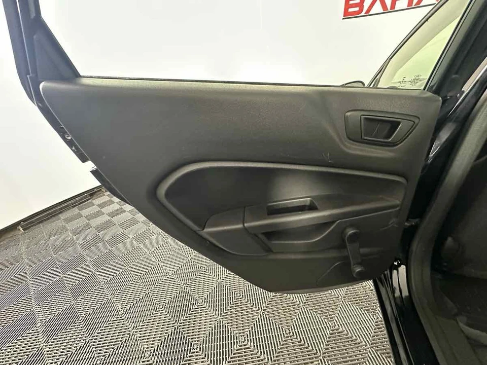 2019 Ford Fiesta - Image 17 of 21