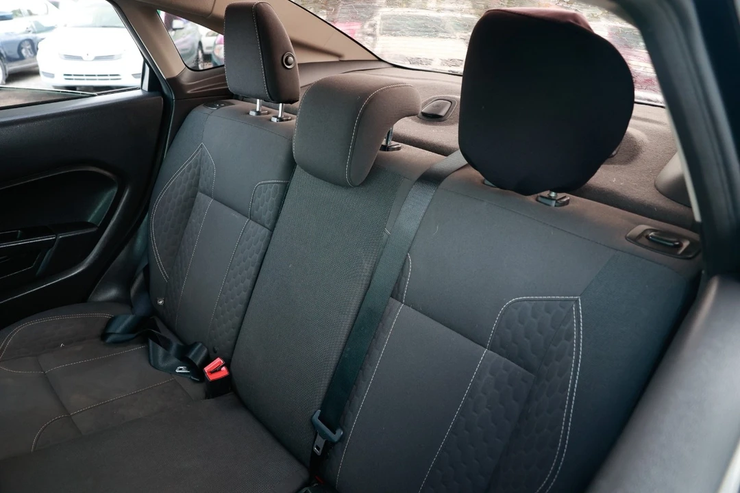 2019 Ford Fiesta - Image 8 of 12