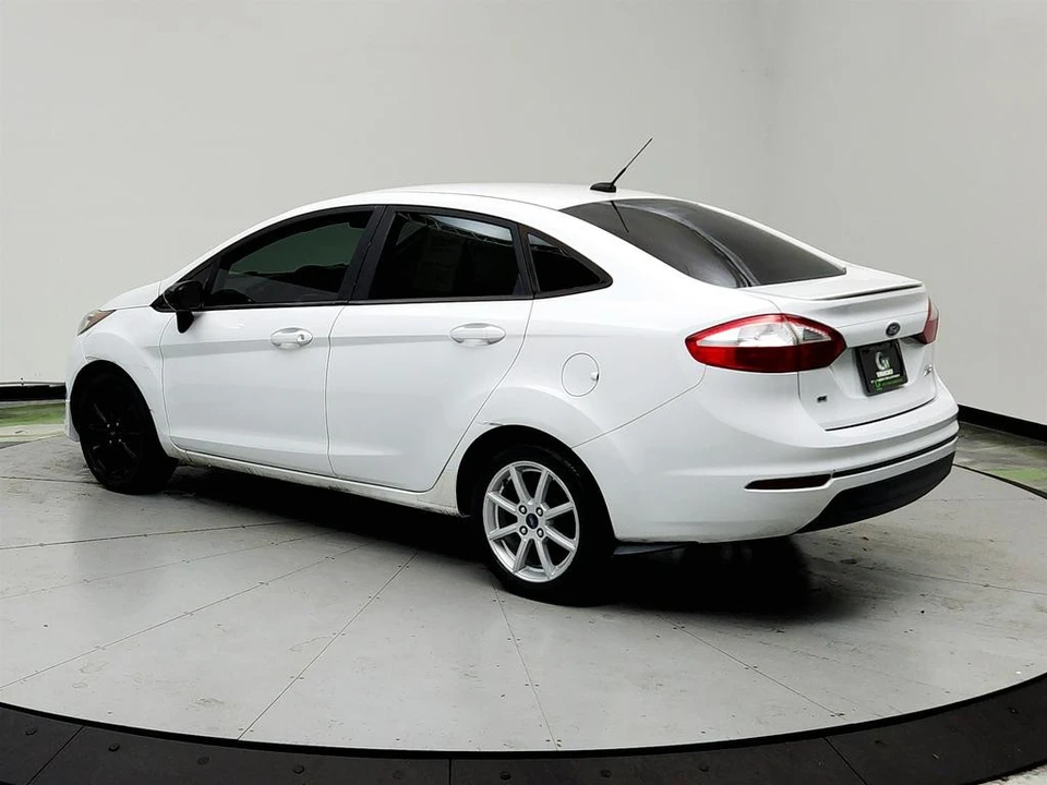 2019 Ford Fiesta - Image 7 of 12