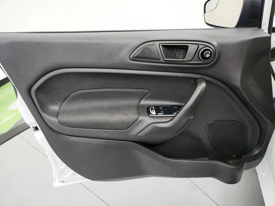 2019 Ford Fiesta - Image 17 of 21