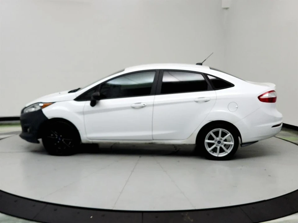 2019 Ford Fiesta - Image 6 of 12