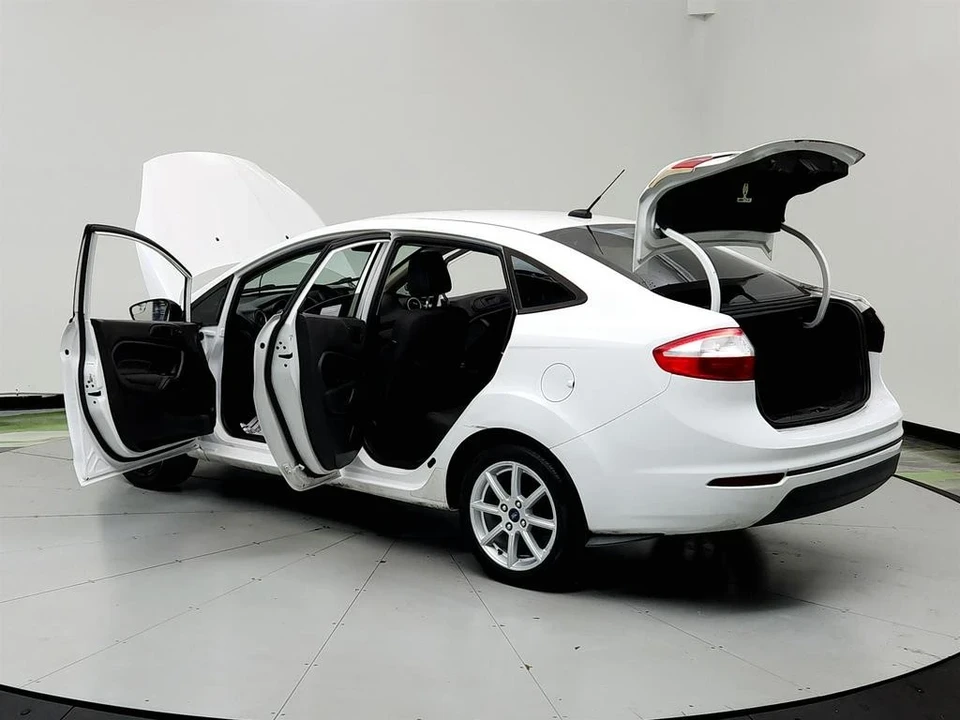 2019 Ford Fiesta - Image 8 of 12