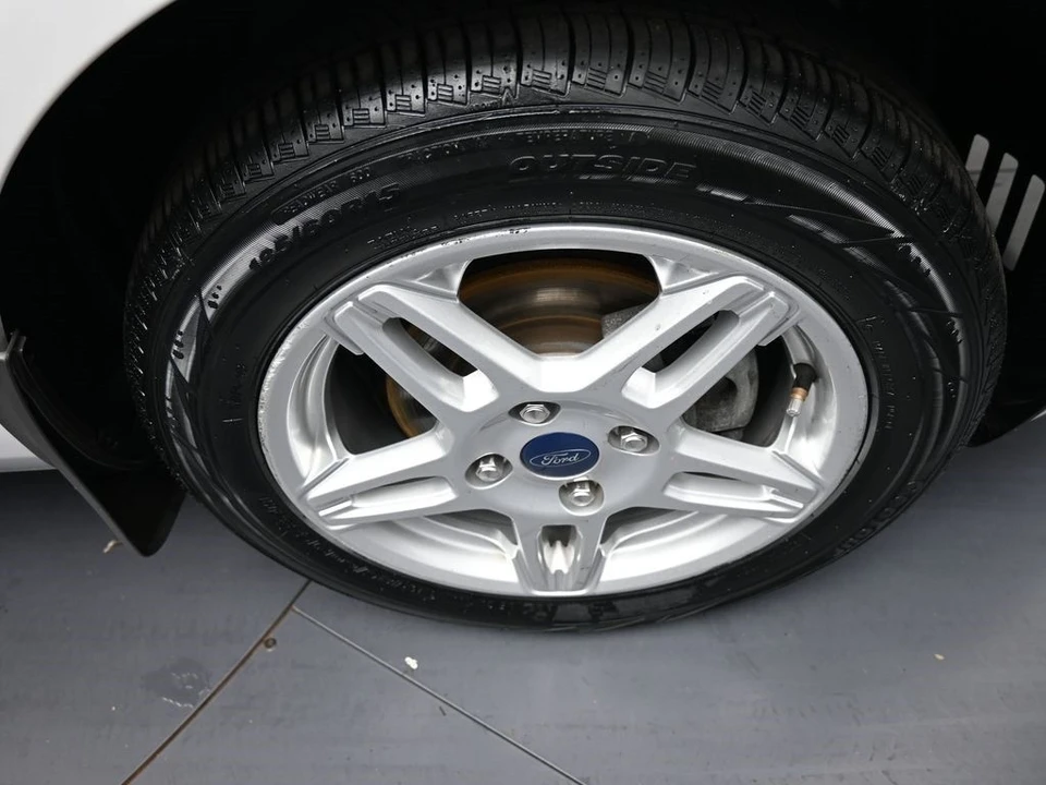 2019 Ford Fiesta - Image 13 of 21
