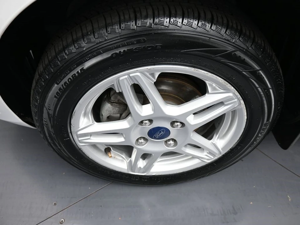 2019 Ford Fiesta - Image 14 of 21