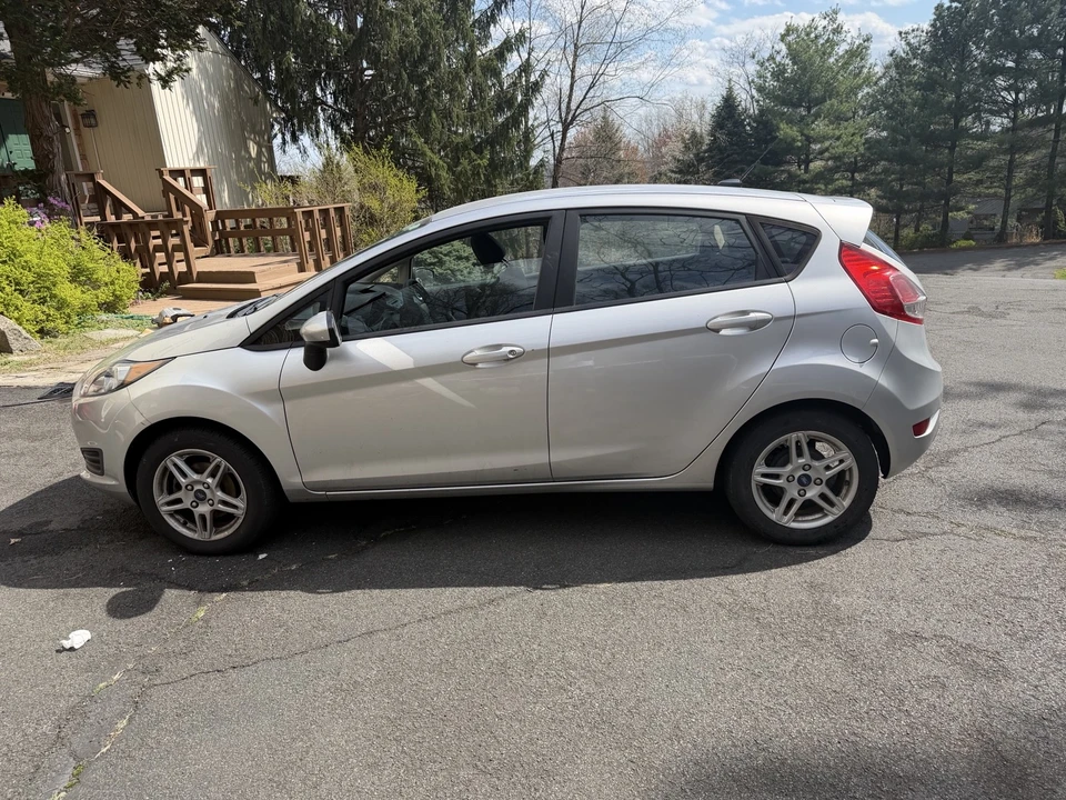 2019 Ford Fiesta - Image 10 of 18