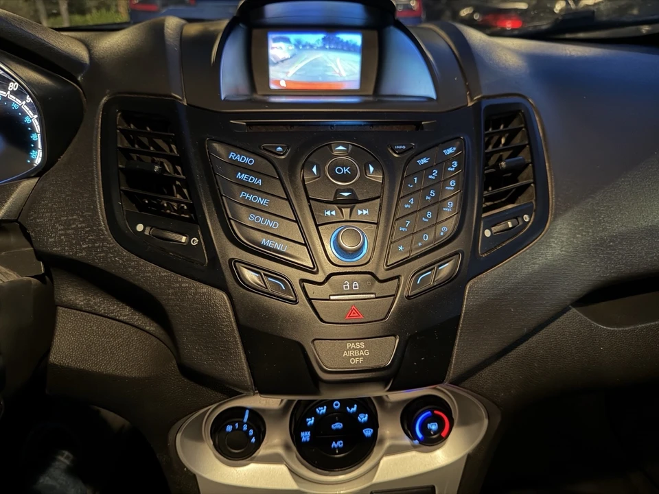 2019 Ford Fiesta - Image 2 of 9
