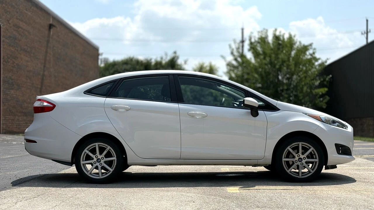 2019 Ford Fiesta - Image 10 of 21