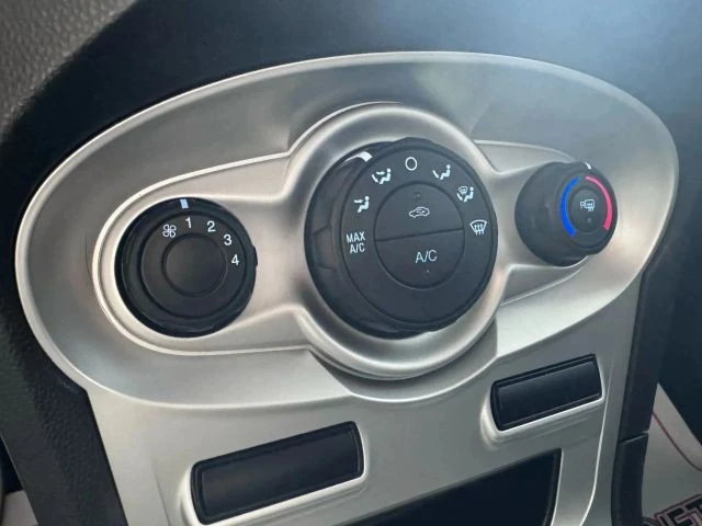 2019 Ford Fiesta - Image 19 of 21