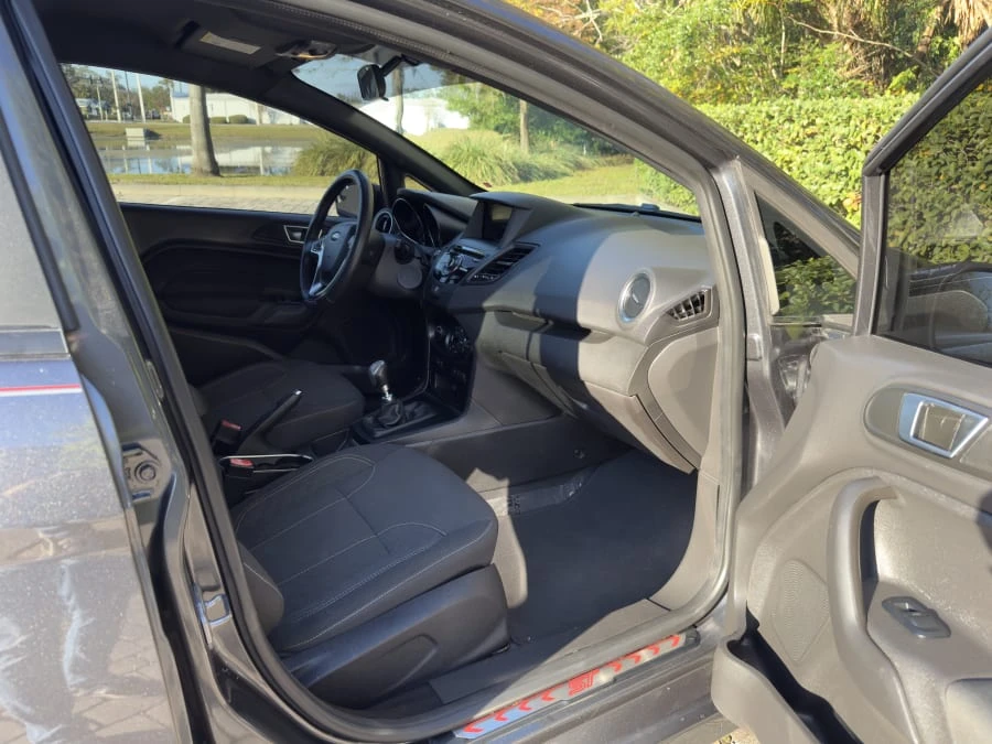 2019 Ford Fiesta - Image 23 of 28
