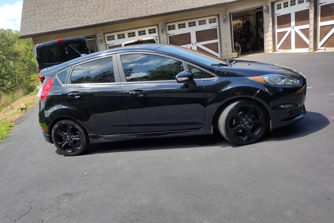 2019 Ford Fiesta - Image 18 of 31