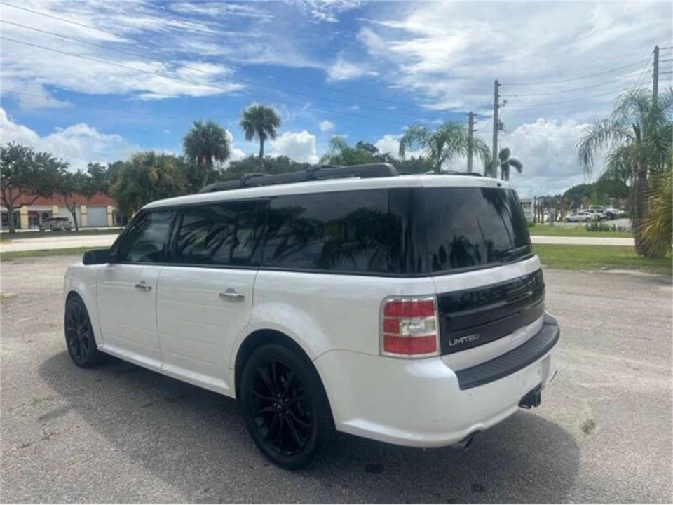 2019 Ford Flex - Image 14 of 21