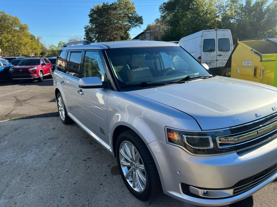 2019 Ford Flex - Image 2 of 21
