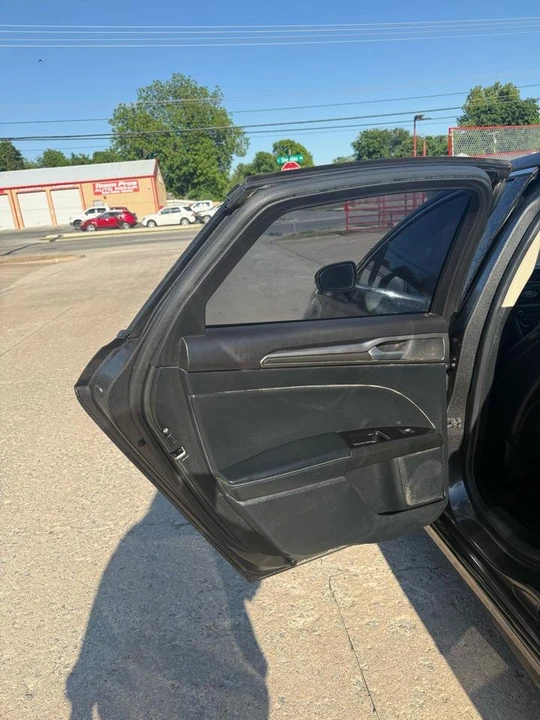 2019 Ford Fusion 2nd Gen - Image 12 of 19