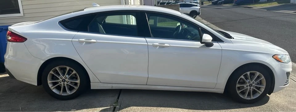 2019 Ford Fusion 2nd Gen - Image 2 of 3