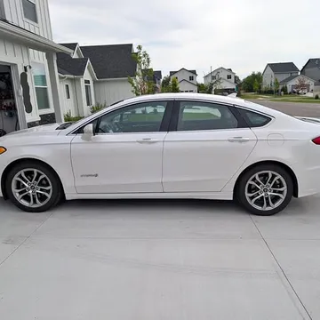 2019 Ford Fusion Hybrid Titanium