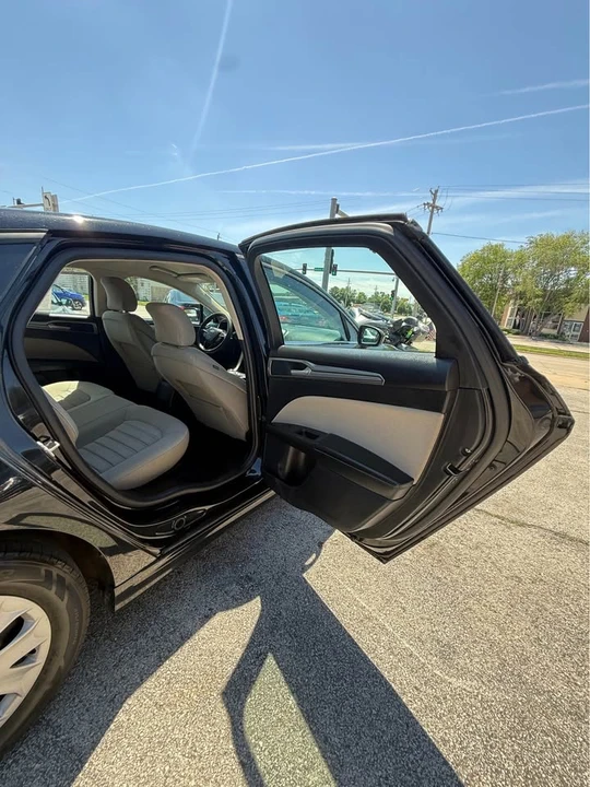 2019 Ford Fusion 2nd Gen - Image 8 of 9
