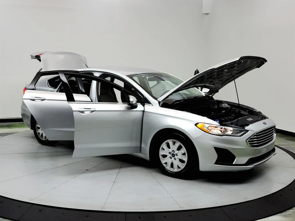 2019 Ford Fusion 2nd Gen - Image 10 of 21