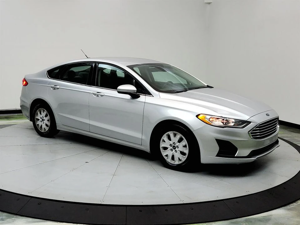2019 Ford Fusion 2nd Gen - Image 3 of 21