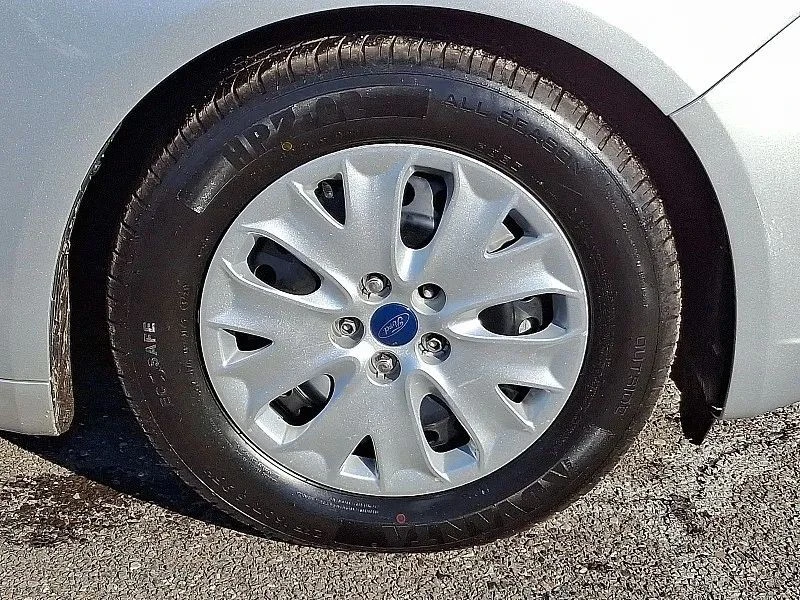 2019 Ford Fusion 2nd Gen - Image 9 of 12