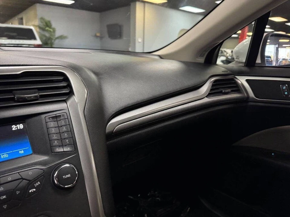 2019 Ford Fusion 2nd Gen - Image 27 of 31