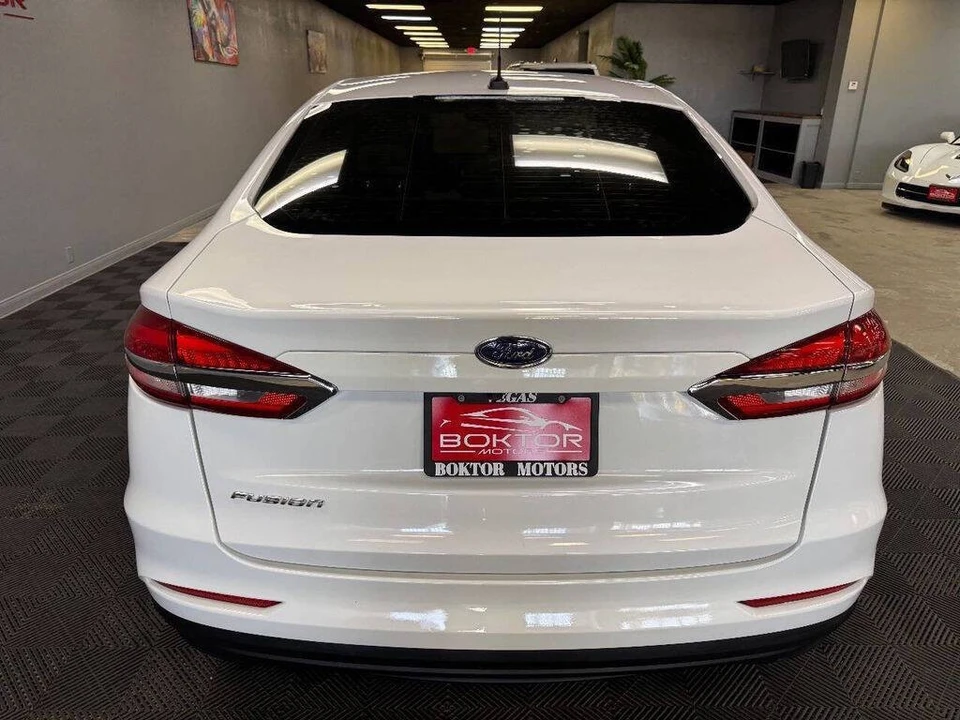 2019 Ford Fusion 2nd Gen - Image 13 of 31