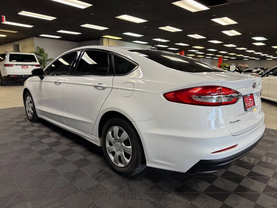2019 Ford Fusion 2nd Gen - Image 9 of 12