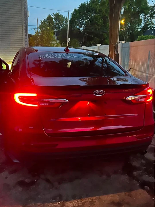 2019 Ford Fusion 2nd Gen - Image 17 of 18