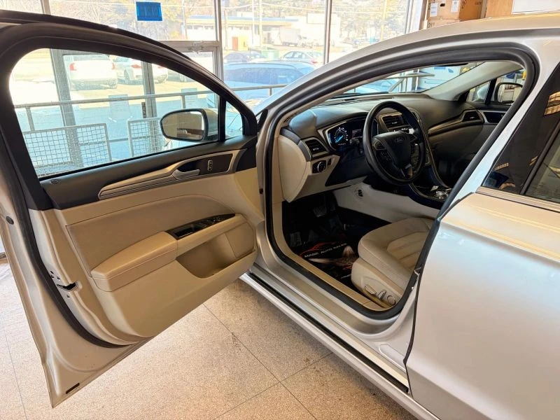2019 Ford Fusion 2nd Gen - Image 10 of 12
