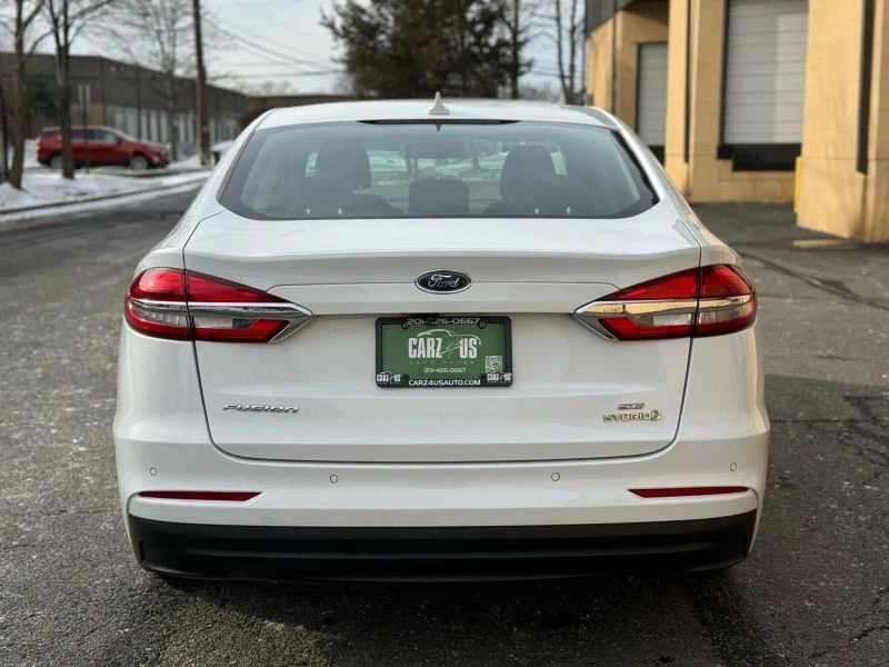 2019 Ford Fusion 2nd Gen - Image 9 of 12