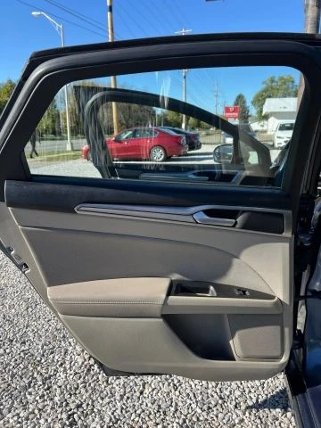 2019 Ford Fusion 2nd Gen - Image 14 of 17