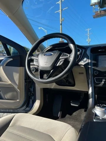 2019 Ford Fusion 2nd Gen - Image 9 of 17